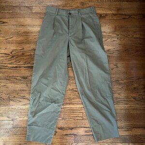 Uniqlo U Pleated Taupe Pants